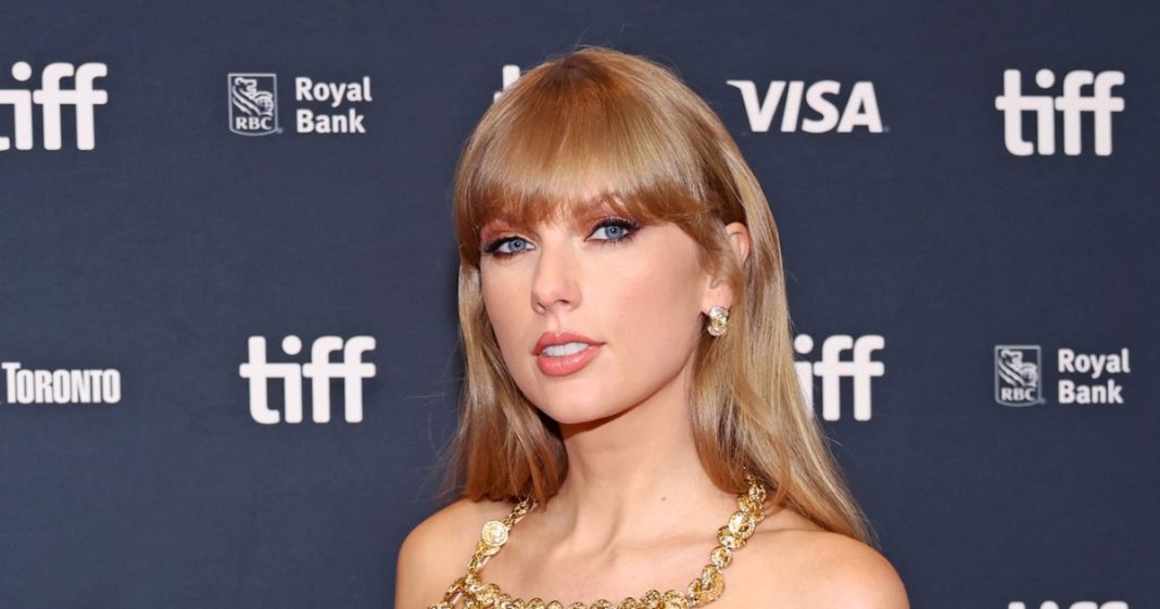 Taylor Swift ‘Likes’ Meme With Savage Reference to Her Exes